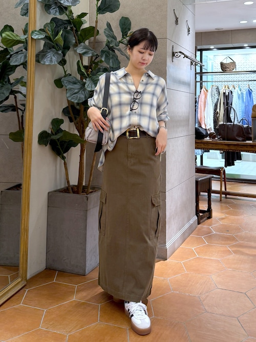 RIVE DROITE 池袋東武rinkaさんのベルトを使ったコーディネート