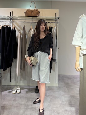 「RIVE DROITE（リヴドロワ）のアイテム（バッグ）」を使った、rinkaさん（レディース・162cm）の春コーディネート