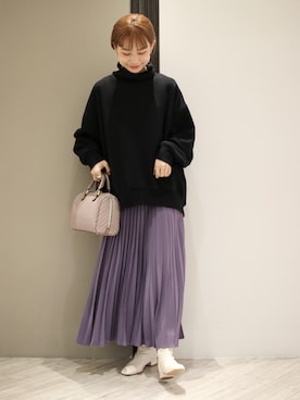 「RODE SKO」｜「アイテム（スウェット）」を使った、anzuさん（レディース・158cm）の秋コーディネート