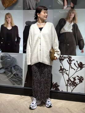 「A part by（アパートバイ）のアイテム（スニーカー）」を使った、sayakaさん（レディース・158cm）の秋コーディネート