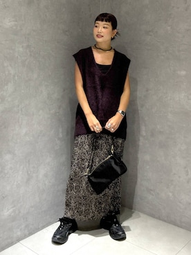 「アイテム（ネックレス、グリーン系）」を使った、sayakaさん（レディース・158cm）の秋コーディネート