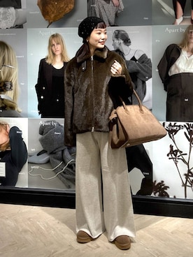 「アイテム（スリッポン）」を使った、sayakaさん（レディース・158cm・20代）の秋コーディネート