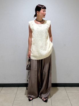 「アイテム（ネックレス、グリーン系）」を使った、sayakaさん（レディース・158cm）の秋コーディネート