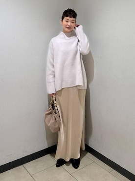 「アイテム（スカート、ベージュ系）」を使った、sayakaさん（レディース・158cm）の冬コーディネート