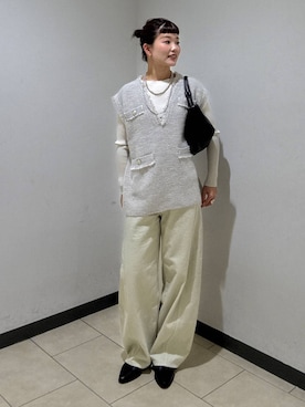 「アイテム（デニムパンツ、ベージュ系）」を使った、sayakaさん（レディース・158cm）の秋コーディネート