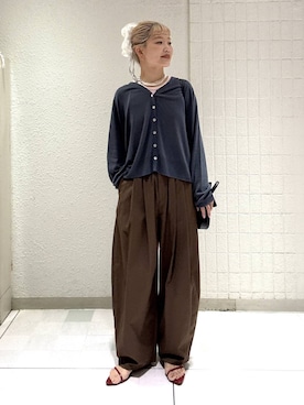 「A part by（アパートバイ）のシアーストライプシュシュ（シュシュ、ホワイト系）」を使った、sayakaさん（レディース・158cm）の春コーディネート