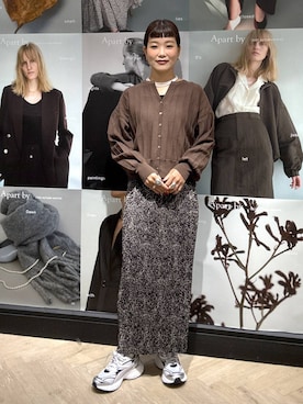 「A part by（アパートバイ）のアイテム（スニーカー）」を使った、sayakaさん（レディース・158cm）の秋コーディネート