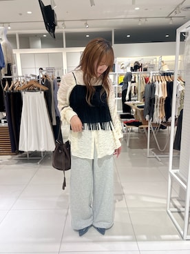 「SENSE OF PLACE by URBAN RESEARCH（センスオブプレイスバイアーバンリサーチ）のアイテム（パンプス）」を使った、日高優月さん（レディース・156cm）の秋コーディネート