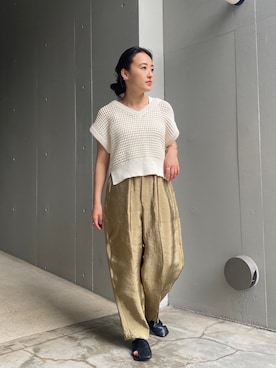 「サテンパンツ」｜「アイテム（その他シューズ）」を使った、BLACKBYMOUSSY_staffさん（レディース・158cm）の春コーディネート