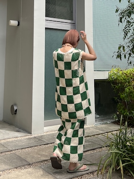 「アイテム（サンダル、グリーン系）」を使った、BLACKBYMOUSSY_staffさん（レディース・158cm）の春コーディネート