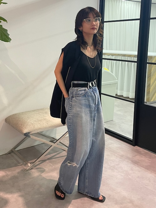 BLACK BY MOUSSYBLACKBYMOUSSY_staffさんのデニムパンツを使った BLACK BY MOUSSYBLACKBYMOUSSY_staffさんのデニムパンツを使った