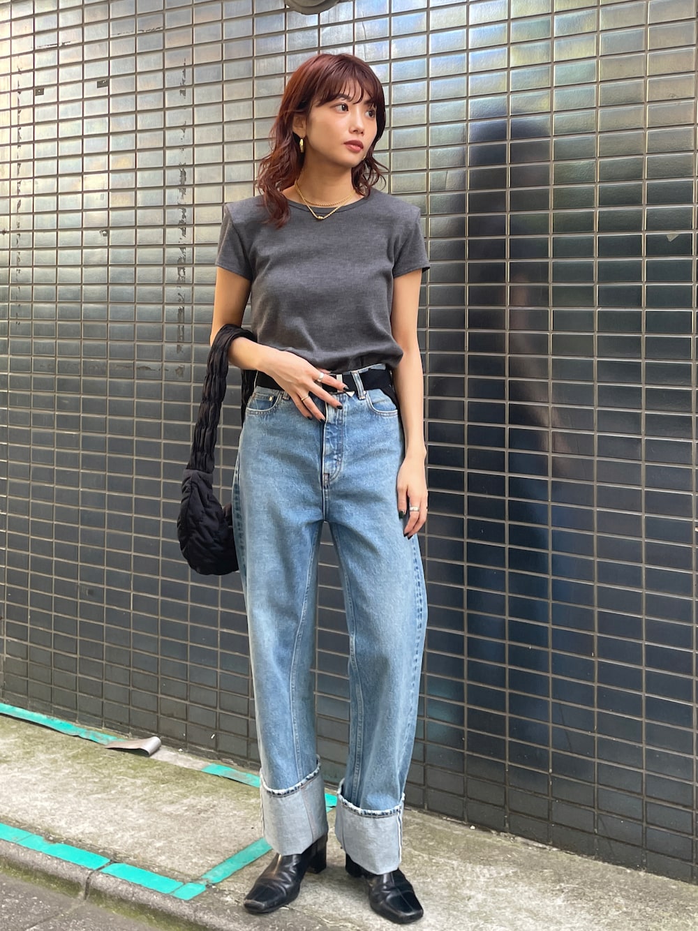 BLACK BY MOUSSY（ブラックバイマウジー）の「shoulder pads tops