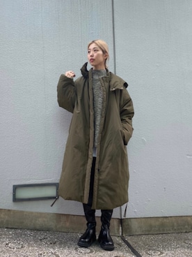 「カーキアウター」｜「アイテム（ダウンジャケット/コート）」を使った、BLACKBYMOUSSY_staffさん（レディース・160cm）の秋コーディネート