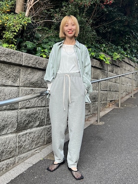 「スウエットパンツ」｜「アイテム（パンプス）」を使った、BLACKBYMOUSSY_staffさん（レディース・158cm）の冬コーディネート