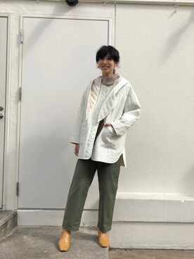 「白コート」｜「アイテム（その他アウター）」を使った、BLACKBYMOUSSY_staffさん（レディース・160cm）の秋コーディネート