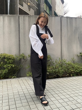 「BLACK BY MOUSSY（ブラックバイマウジー）のアイテム（オールインワン・サロペット）」を使った、BLACKBYMOUSSY_staffさん（レディース・158cm）の冬コーディネート