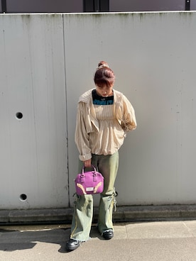 「ストライプシャツ」｜「アイテム（タンクトップ）」を使った、遠藤花彩さん（レディース・162cm）の夏コーディネート
