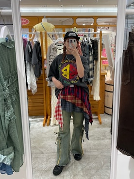 「CIAOPANIC（チャオパニック）の【BUGLE BOY/ビューグル ボーイ】アソートプリントTシャツ（Tシャツ/カットソー）」を使った、遠藤花彩さん（レディース・162cm）の夏コーディネート