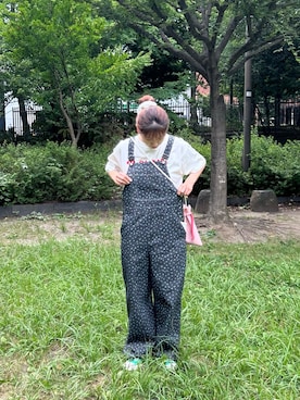 「アイテム（オールインワン・サロペット）」を使った、遠藤花彩さん（レディース・162cm）の夏コーディネート