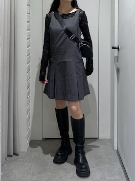 「アイテム（ジャンパースカート）」を使った、yurm6さん（レディース・153cm）の秋コーディネート