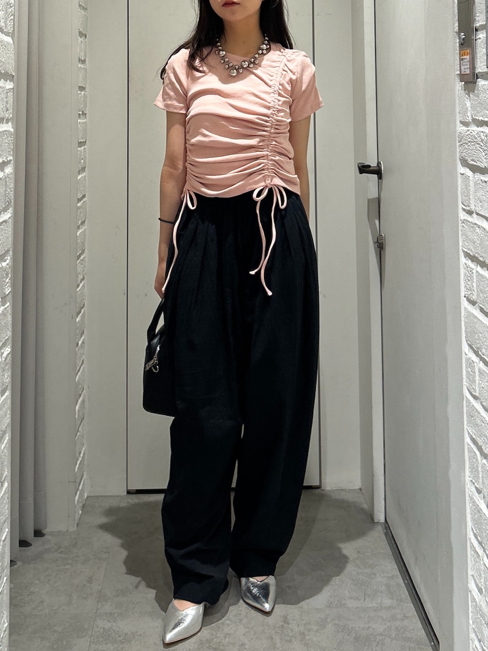 「FREE'S MARTのアシメドロストリブカットソー（Tシャツ/カットソー、ピンク系）」を使った、yurm6さん（レディース・153cm）の夏コーディネートの1枚目の写真