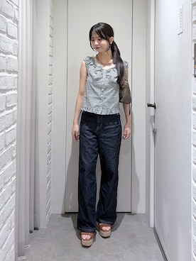 「FREE'S MART（フリーズマート）の◆【別注】ＳＯＭＥＴＨＩＮＧ　ＬＩＳＡワイドデニムパンツ（デニムパンツ、ブルー系）」を使った、yurm6さん（レディース・153cm）の夏コーディネート