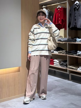 「GLOBAL WORK（グローバルワーク）のシーンレスとろみイージーパンツ/1054588（その他パンツ、ベージュ系）」を使った、aichangwさん（レディース）の秋コーディネート
