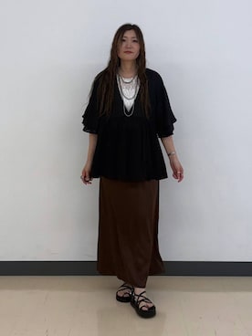 「LEPSIM（レプシィム）の3連ボールネックレス　287544（ネックレス、シルバー系）」を使った、aichangwさん（レディース）の春コーディネート