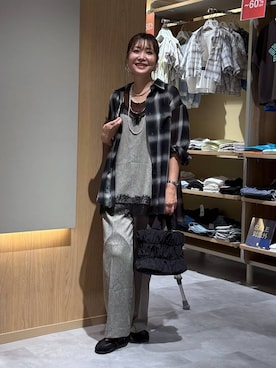 「アイテム（タンクトップ、ブラウン系）」を使った、aichangwさん（レディース・164cm）の秋コーディネート