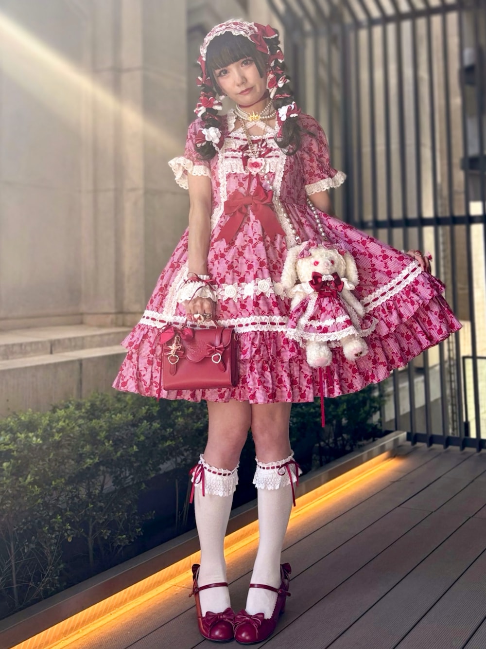 「ロリータ、ロリィタ、ロリータファッション、ロリィタファッション、ベイビーザスターズシャインブライト、lolita、lolitafashion、BABYTHESTARSSHINEBRIGHT」｜「BABY,THE STARS SHINE BRIGHTのミラベル～Rosy Memory～ ワンピース（ワンピース、レッド系）」を使った、りんさん（レディース・165cm）の春コーディネートの1枚目の写真