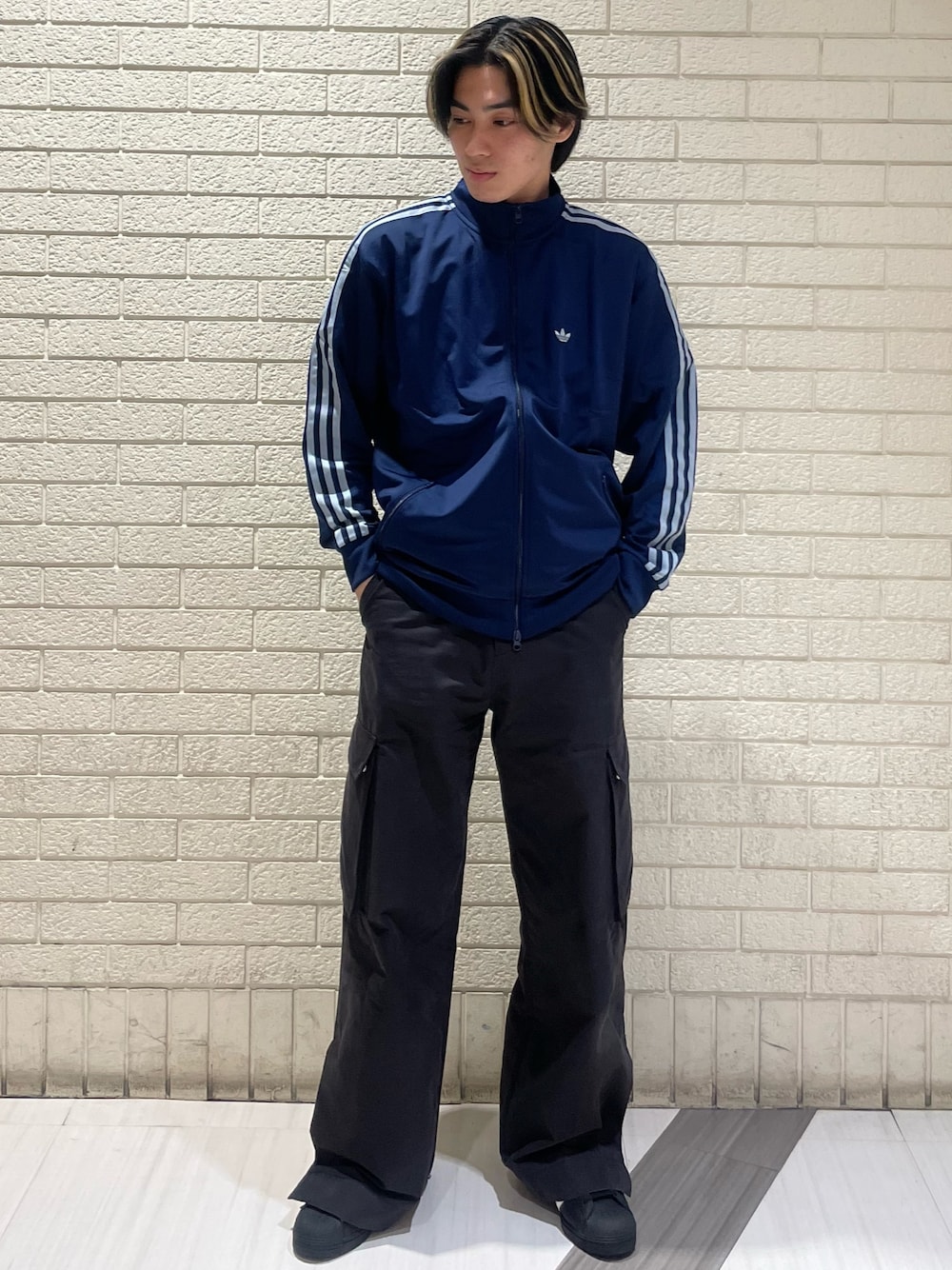 KF(アディダス オリジナルスショップ 横浜ビブレ)｜adidasのジャージを