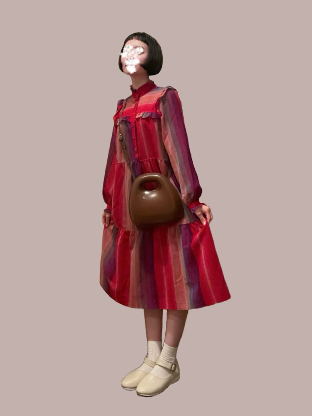 「春ファッション、ワンピース、カラーコーデ、春、赤、春コーデ、古着、古着コーデ、赤ワンピース」｜「used(馬里邑)のmetropolitan（ワンピース、レッド系）」を使った、ゆずさん（骨格ウェーブ・レディース・157cm）の春コーディネートの1枚目の写真