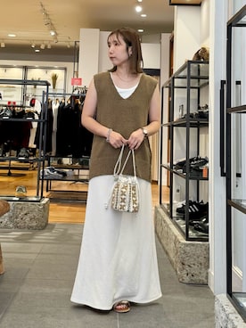 「アイテム（タンクトップ）」を使った、おかもさん（レディース・158cm）の夏コーディネート
