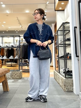 「アイテム（ボストンバッグ）」を使った、oyuさん（レディース・158cm）の秋コーディネート