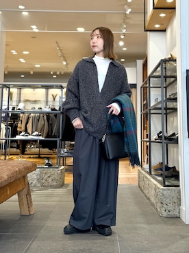 「アイテム（ストール/ショール）」を使った、yukoさん（レディース・158cm）の秋コーディネート