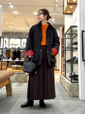 「アイテム（ボストンバッグ）」を使った、oyuさん（レディース・158cm）の秋コーディネート