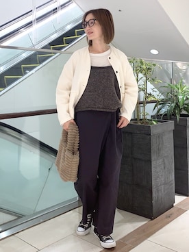 「かぐれ（カグレ）のアイテム（ノーカラージャケット）」を使った、yamaさん（レディース・162cm）の秋コーディネート