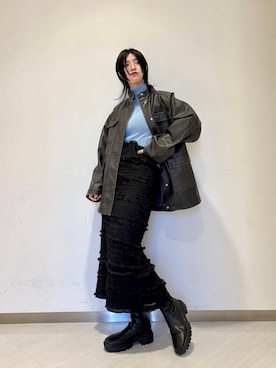 「アイテム（ブーツ、シルバー系）」を使った、のぐさん（レディース・165cm）の冬コーディネート