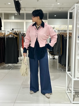 「アイテム（バッグ）」を使った、モエカさん（レディース・165cm）の秋コーディネート