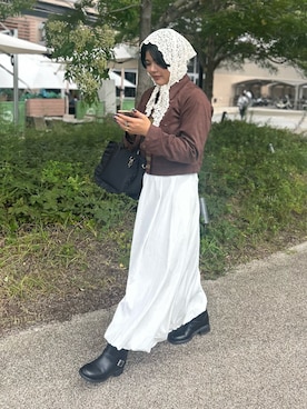 「アイテム（財布/小物）」を使った、モエカさん（レディース・165cm）の秋コーディネート