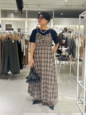 「RODE SKO（ロデスコ）のアイテム」を使った、モエカさん（レディース・165cm）の秋コーディネート