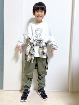 「アイテム（カーゴパンツ）」を使った、mahimahi0220さん（キッズ・130cm）の秋コーディネート