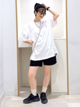 「GLOBAL WORK（グローバルワーク）のUVカットアソートサングラス/632444（サングラス、ブラック系）」を使った、mahimahi0220さん（レディース）の夏コーディネート