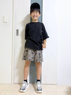 「GLOBAL WORK（グローバルワーク）のエアかる晴雨兼用スニーカー/617571（スニーカー、グレー系）」を使った、mahimahi0220さん（レディース）の夏コーディネート