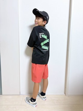 「アイテム（パンツ、オレンジ系）」を使った、mahimahi0220さん（キッズ・129cm）の秋コーディネート