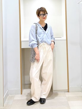 「GLOBAL WORK（グローバルワーク）の調光アソートサングラス/283839（サングラス、ブラック系）」を使った、mahimahi0220さん（レディース）の春コーディネート