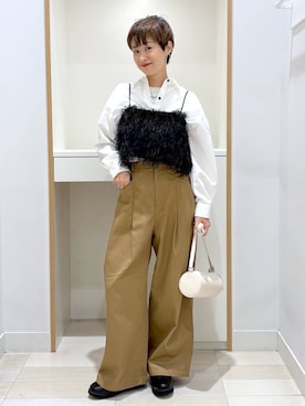 「GLOBAL WORK（グローバルワーク）のシリンダーバッグ/1049528（クラッチバッグ、ホワイト系）」を使った、mahimahi0220さん（レディース）の秋コーディネート