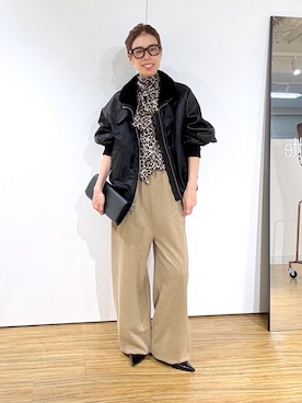 「Whim Gazette（ウィムガゼット）の＜WEB限定サイズあり＞【Hoaw.】ギャザーエナメルパンプス（パンプス、ブラック系）」を使った、wgendoさん（レディース・162cm）の秋コーディネート