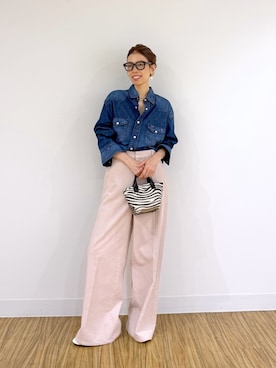 「Whim Gazette（ウィムガゼット）の【Wrangler】刺繍デニムシャツ（シャツ/ブラウス、ブルー系）」を使った、wgendoさん（レディース・162cm）の秋コーディネート