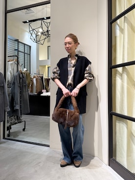 「アイテム（ポンチョ）」を使った、wgendoさん（レディース・162cm）の秋コーディネート